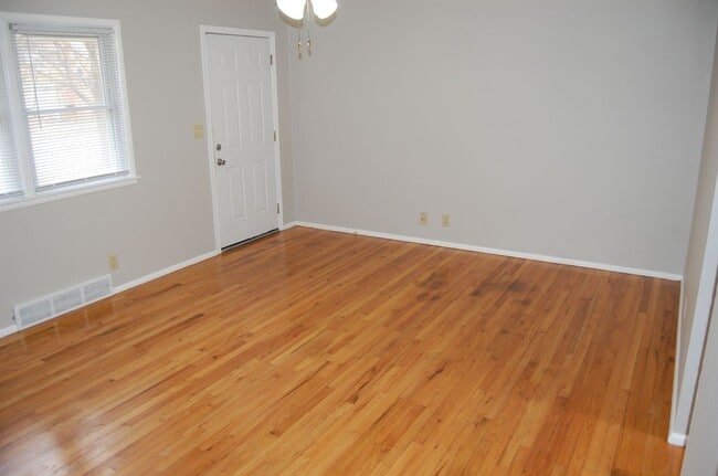 Photo - 4630 Starr St Unit 4632