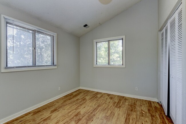 Photo - 840 North St Unidad A