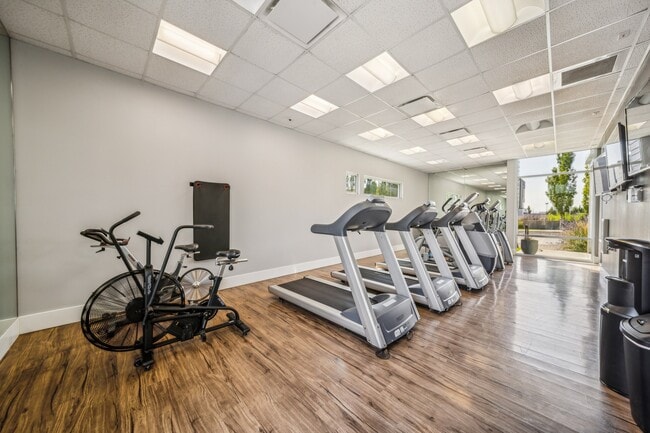 Building Photo - Lofts at Innovation Center