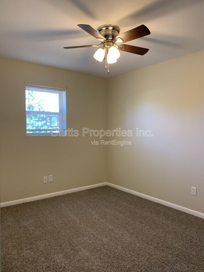 Photo - 900 N Montgomery Ave Unit 201