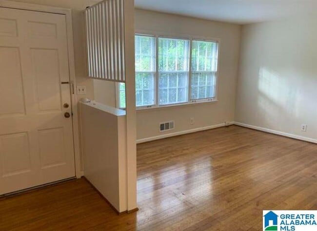 Photo - 3959 Montclair Rd Unit 3959
