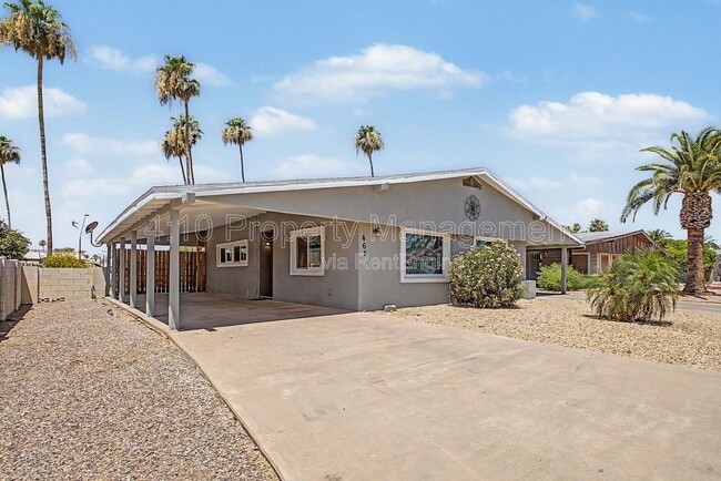 Photo - 462 S 80th Pl
