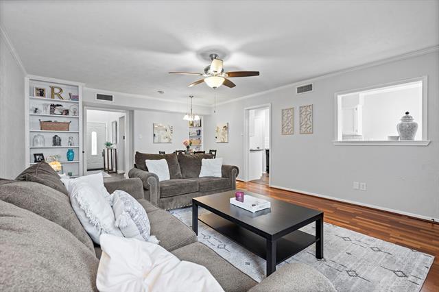 Photo - 7610 Highmont St