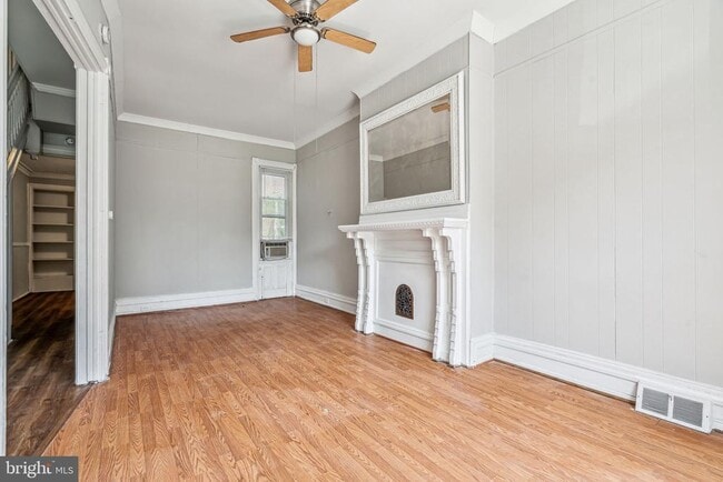 Photo - 2227 Page St