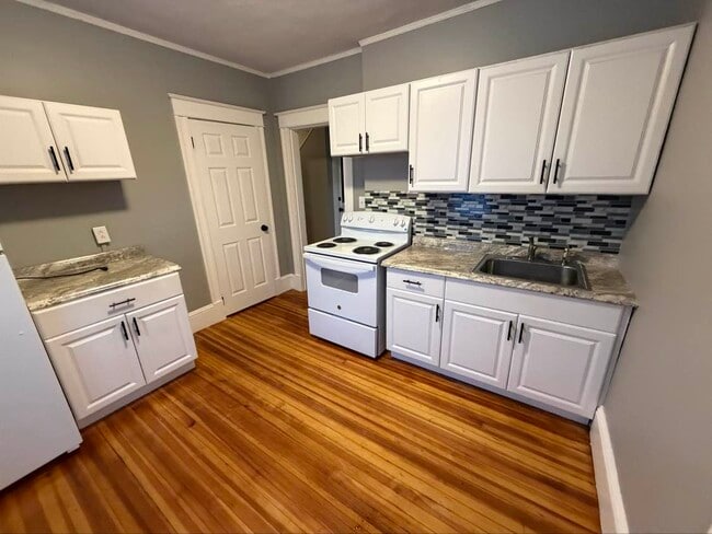 Photo - 34 Springside Ave Unit FL 2