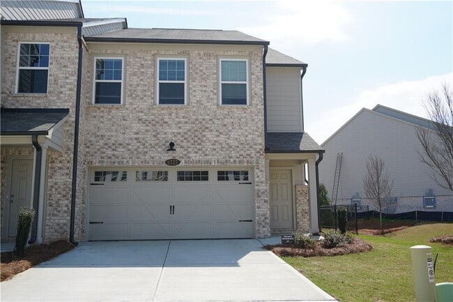 Building Photo - 6727 Armonia Dr