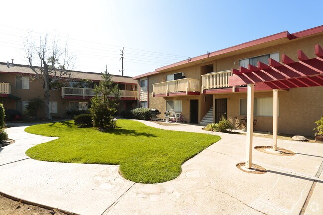 Photo - 7661 Garfield Ave