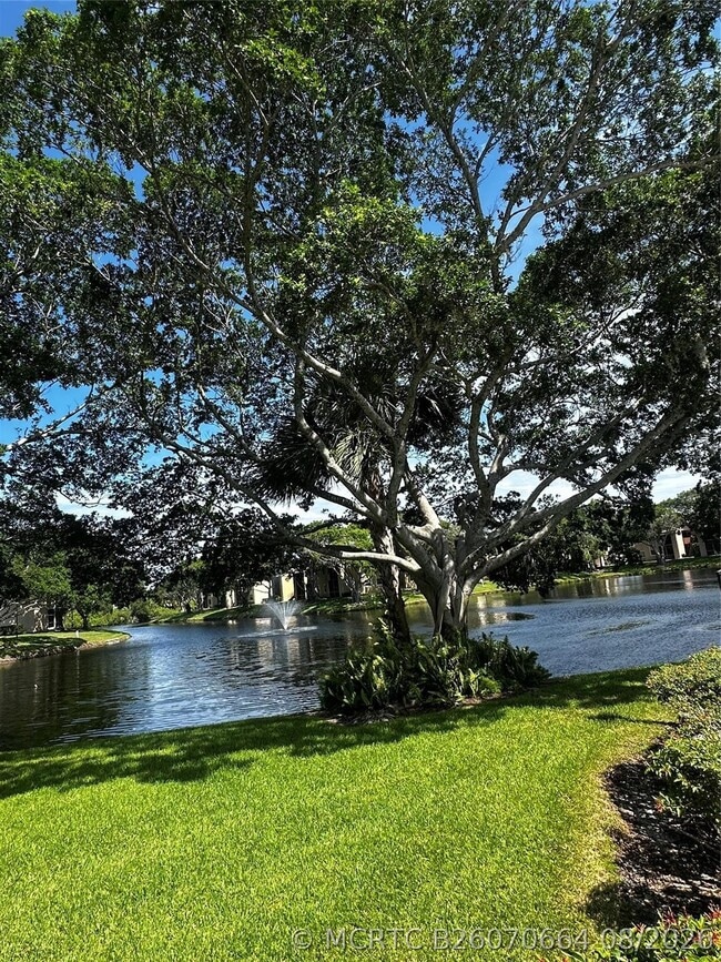 Photo - 820 Cypress Park Way Unit I2