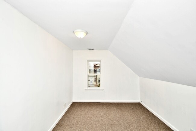 Photo - 37 Wilbur St Unit 2