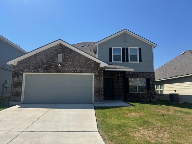 Building Photo - Meridian 4 bedroom 3.5 home ready for move...