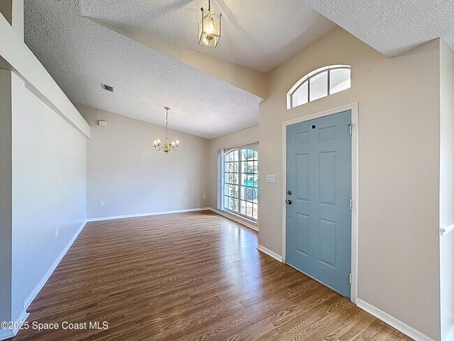 Photo - 7370 Joshua Pl