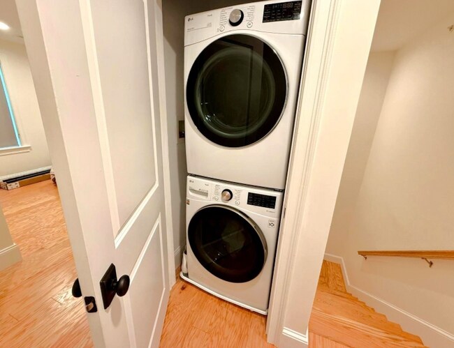 Photo - 7 Lily Pond Ln