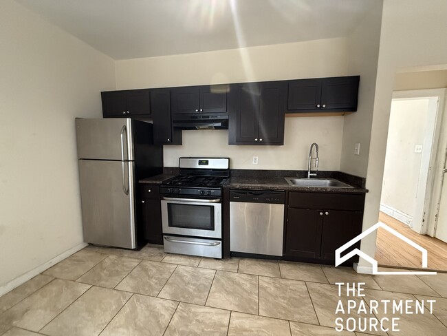 Photo - 4819 N Springfield Ave Apartamentos Unidad 2