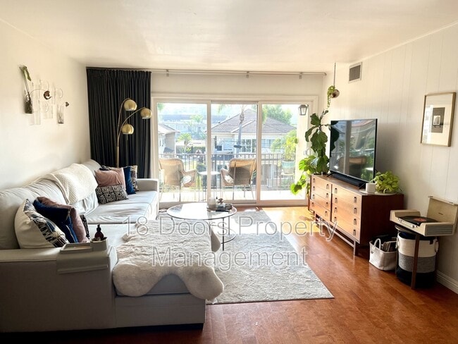 Building Photo - 2244 Second Ave Unit 33 - 33
