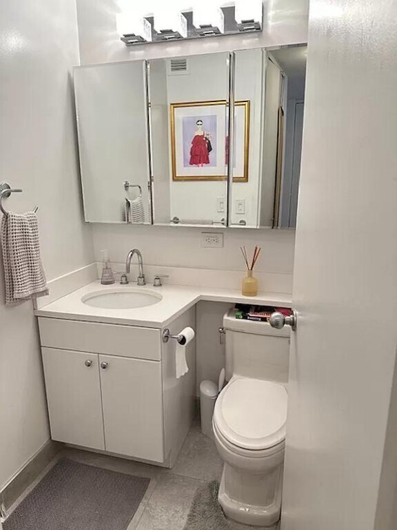 7 Lexington Ave Unit 9-U