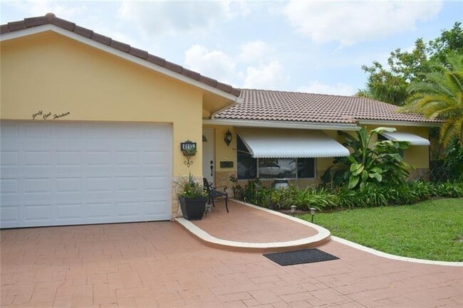 Building Photo - 4113 NW 78th Way Rental