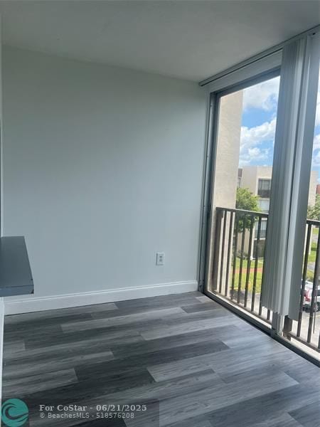 Photo - 9441 SW 4th St Unidad 409
