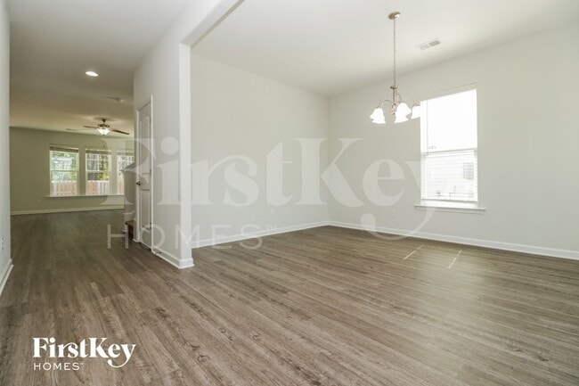 Photo - 421 Sanctuary Park Dr