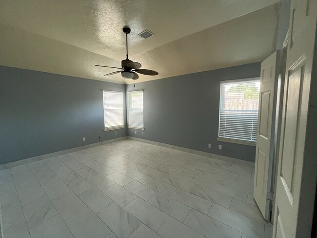 Photo - 2318 Pheasant Creek Dr