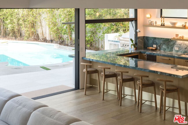 Photo - 606 N Ardmore Ave