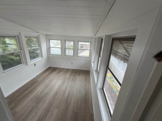 Photo - 45 N 21st St Unit 2nd floor