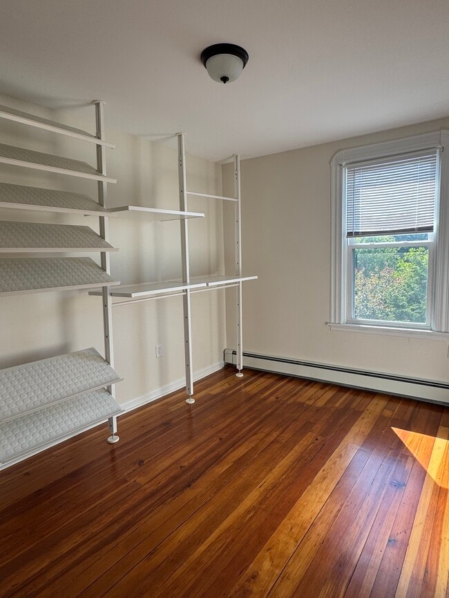 Photo - 24 Potter St Unit 3
