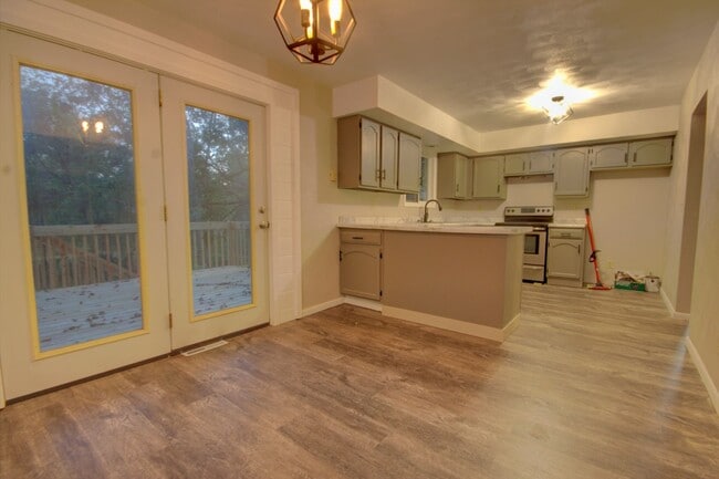 Photo - Renovated Orion Homome
