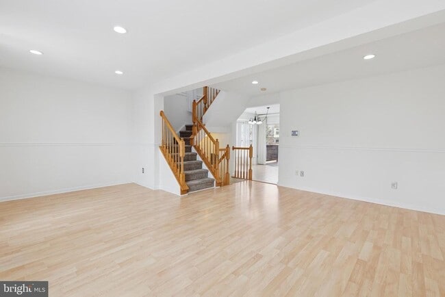 Photo - 306 General Hancock Blvd