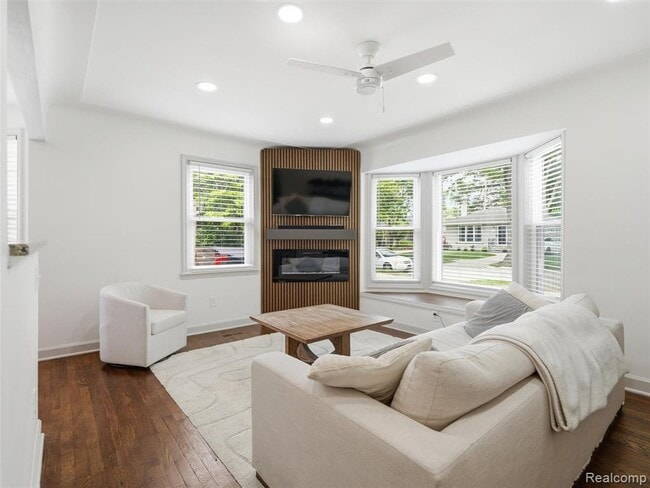 Photo - 1514 S Wilson Ave