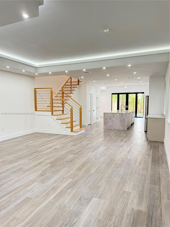 Photo - 2921 SW 30th Ct