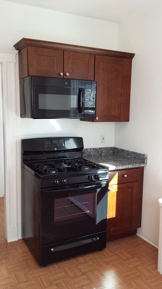 Photo - 11 Commonwealth Ct Condo Unit 2