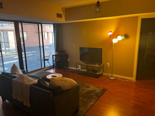 Photo - 147 Kelton St Condo Unit 311