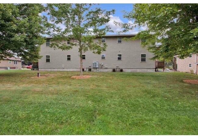 10561 North Rd Unit 202