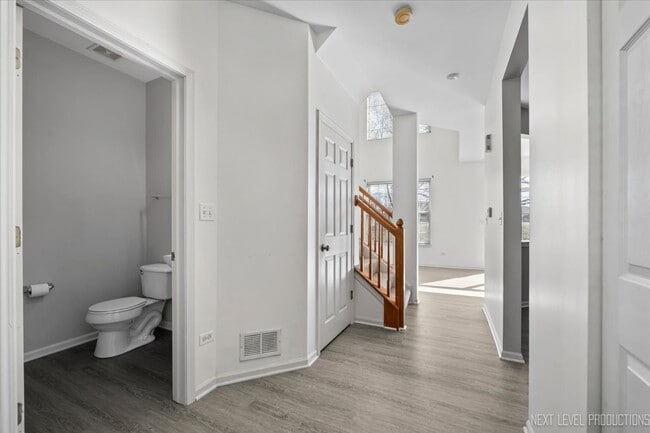 Photo - 2819 White Thorn Cir