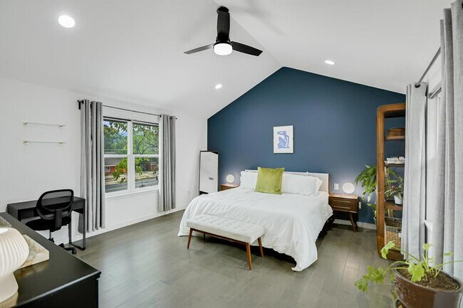 Photo - 2414 E Martin Luther King Jr Blvd Unidad A