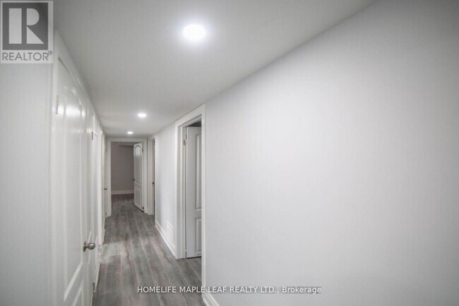 Photo - 46 Epsom Downs Dr