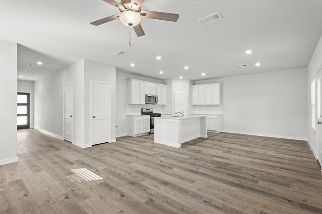 298 Forest W St