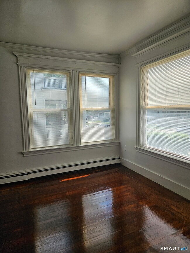 164 Edgewood St