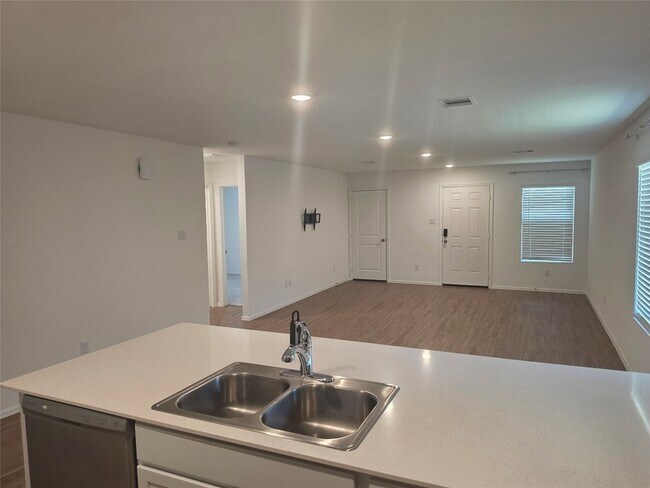 Photo - 7202 Clover Chase Dr