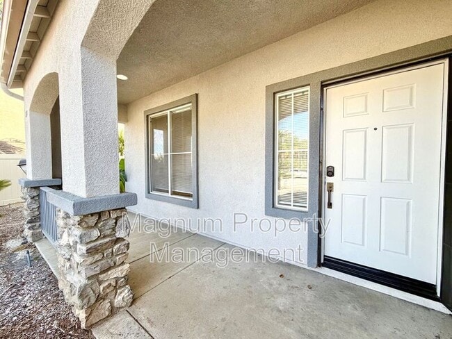 Photo - 8182 Bon View Dr