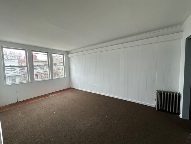 Photo - 66 Louis St Unit Apt 2