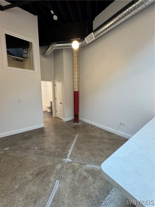 Photo - 1786 Main Rd