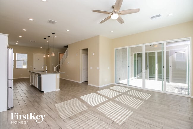 Photo - 355 N 157th Ln