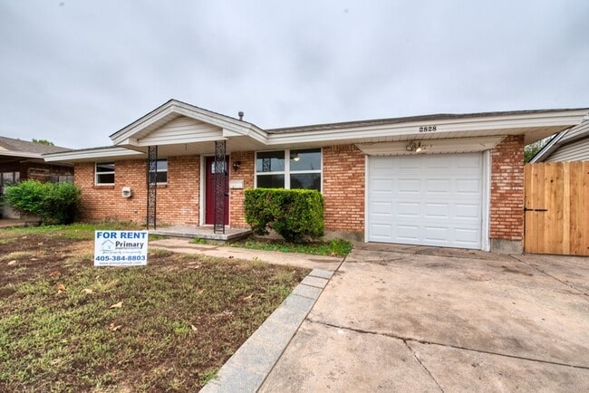 Photo - 2828 SW 83rd St