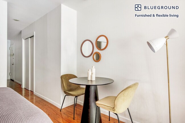 Photo - 220 W 14th St Unidad FL2-ID299