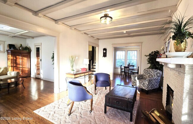 Photo - 1375 S 1st St