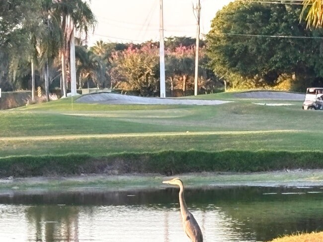 Building Photo - 5855 Northpointe Ln