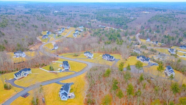 Photo - 18 Locust Hill Dr