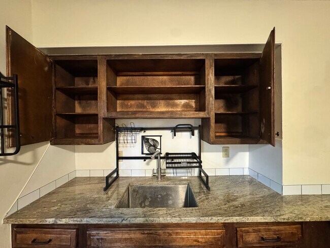 Photo - 114 N Ferry St Unit Rear