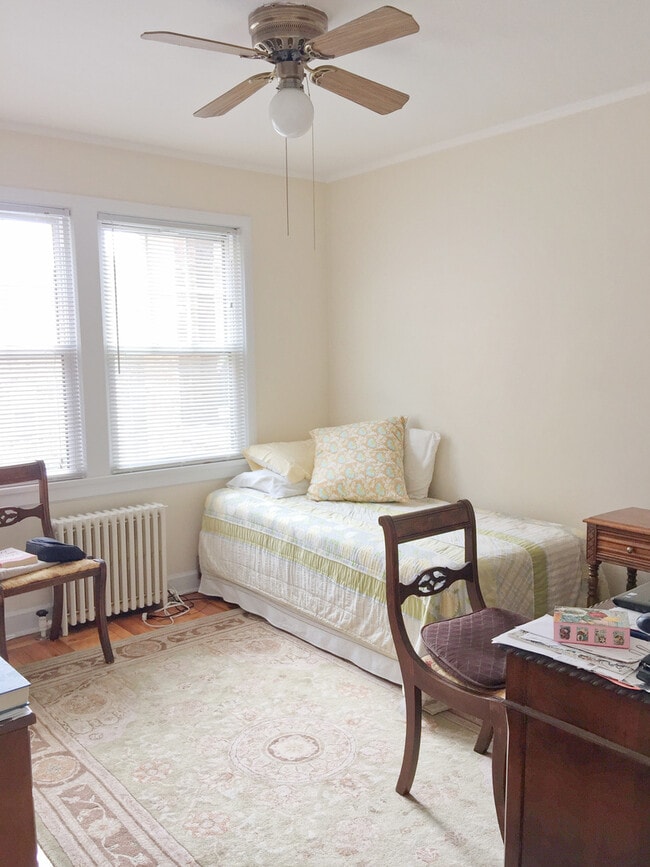 Photo - 303 Ridge Ave Unit 1